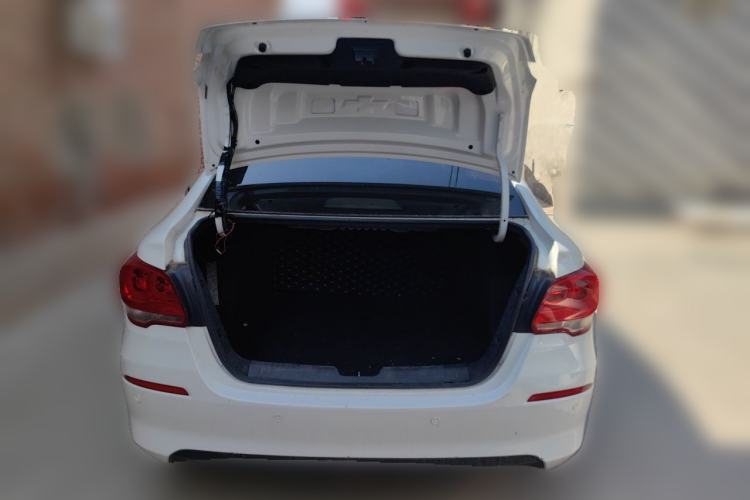 Used Chevrolet Cavalier 2018 320 Automatic Enjoyment Sunroof Edition Trunk