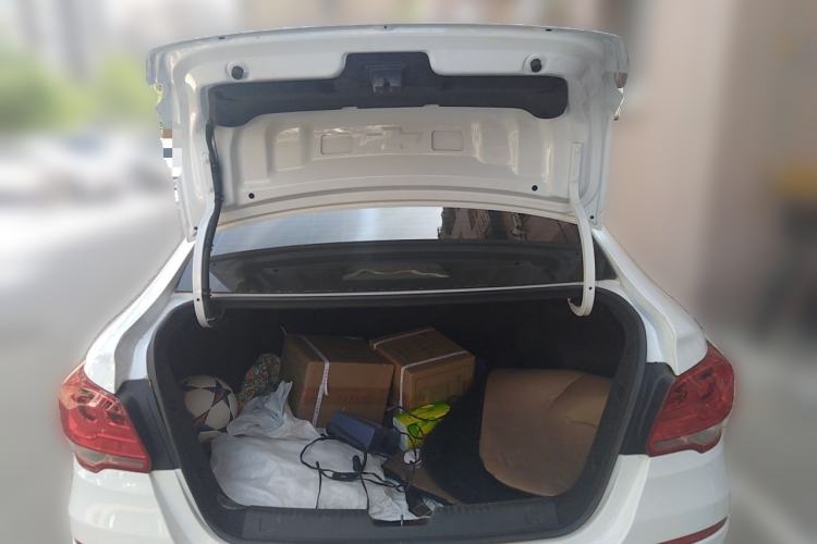 Used Chevrolet Cavalier 2018 320 Automatic Enjoyment Sunroof Edition Trunk