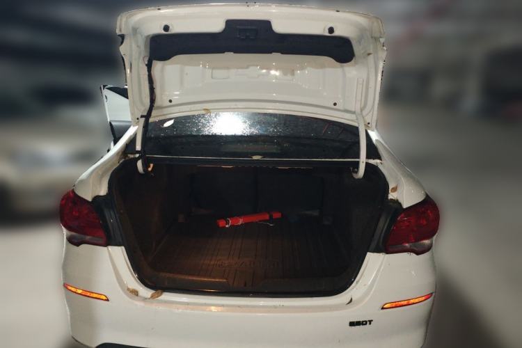 Used Chevrolet Cavalier 2018 320 Automatic Enjoyment Sunroof Edition Trunk