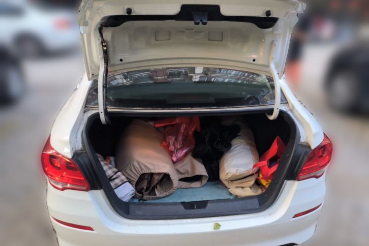 Used Chevrolet Cavalier 2018 320 Automatic Enjoyment Sunroof Edition Trunk
