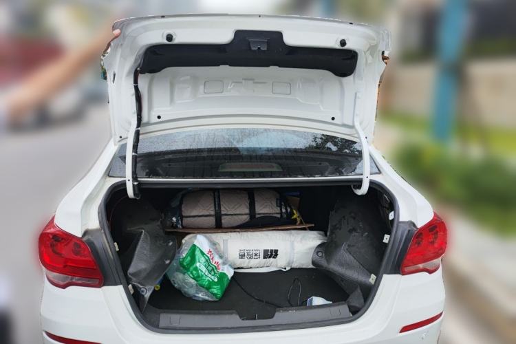 Used Chevrolet Cavalier 2018 320 Automatic Enjoyment Sunroof Edition Trunk