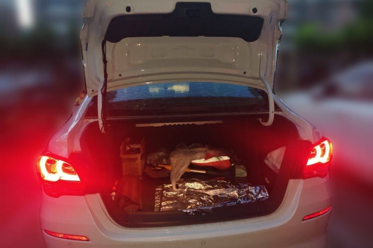 Used Chevrolet Cavalier 2018 320 Automatic Xinyue Edition Trunk