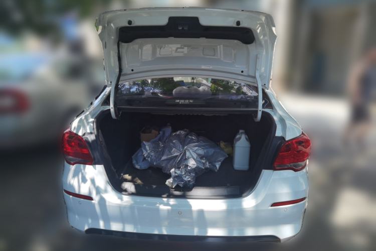 Used Chevrolet Cavalier 2018 320 Automatic Xinyue Edition Trunk