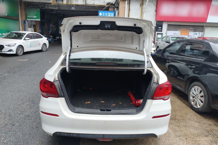 Used Chevrolet Cavalier 2018 320 Automatic Xinyue Edition Trunk