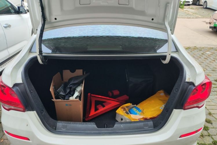 Used Chevrolet Cavalier 2018 320 Automatic Xinyue Edition Trunk