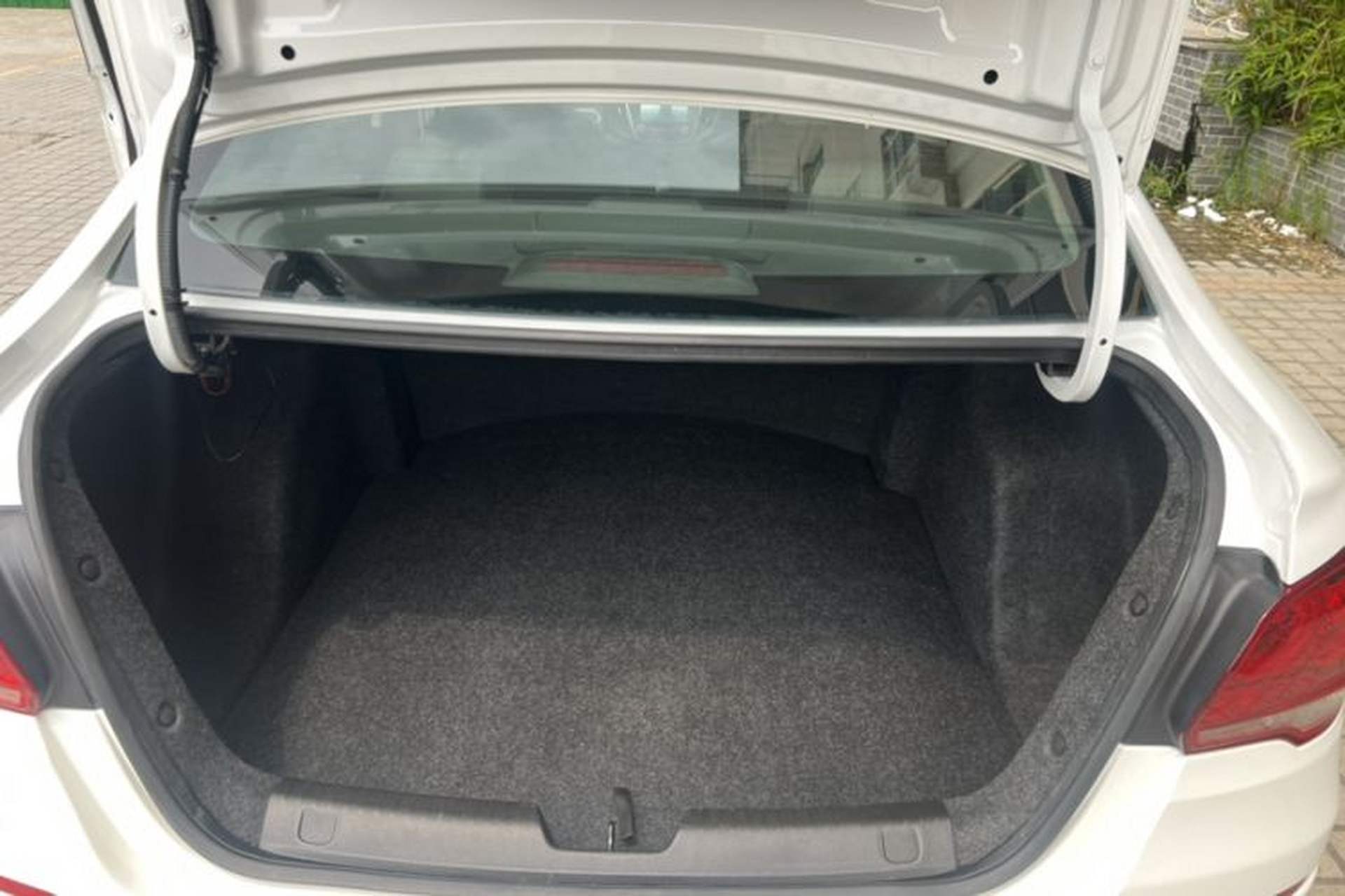 Used Chevrolet Cavalier 2018 320 Manual Xinyue Edition Trunk