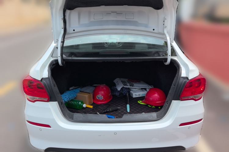 Used Chevrolet Cavalier 2018 320 Automatic Xinyue Edition Trunk