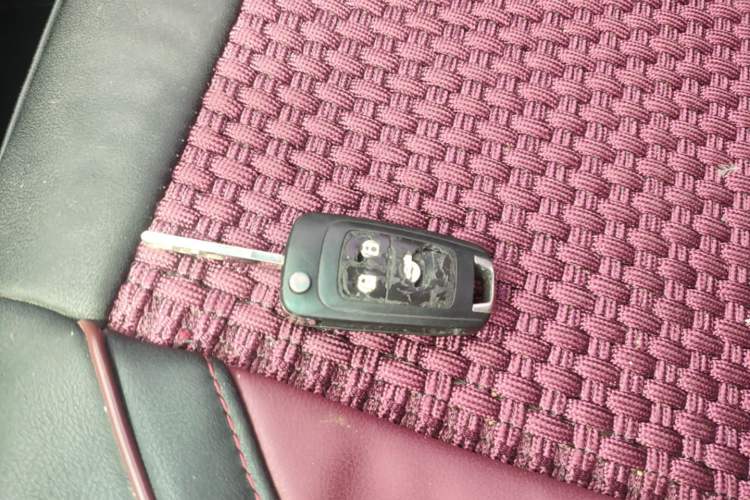 Used Chevrolet Cavalier 2018 320 Automatic Enjoyment Sunroof Edition Vehicle Key