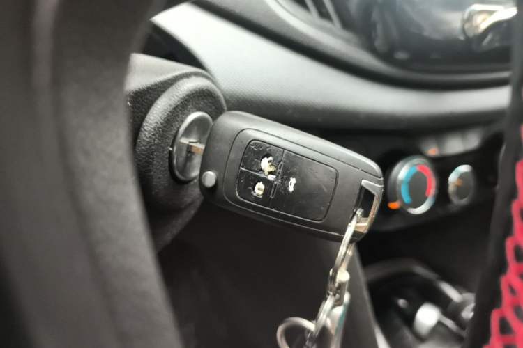 Used Chevrolet Cavalier 2018 320 Automatic Enjoyment Edition Vehicle Key