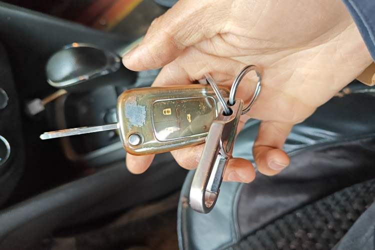 Used Chevrolet Cavalier 2018 320 Automatic Enjoyment Sunroof Edition Vehicle Key