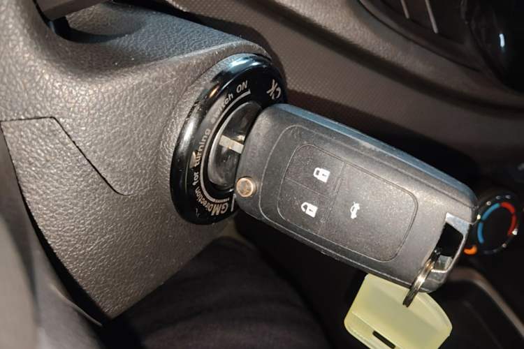 Used Chevrolet Cavalier 2018 320 Automatic Enjoyment Sunroof Edition Vehicle Key