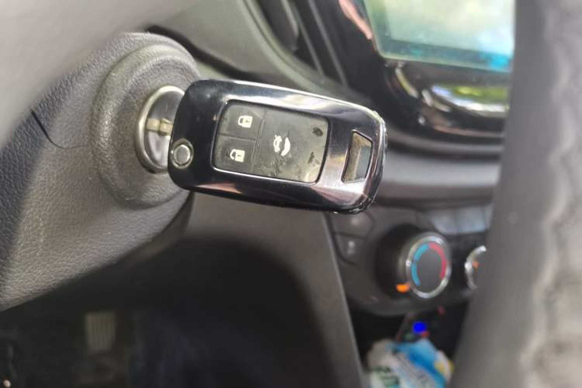 Used Chevrolet Cavalier 2018 320 Automatic Enjoyment Sunroof Edition Vehicle Key