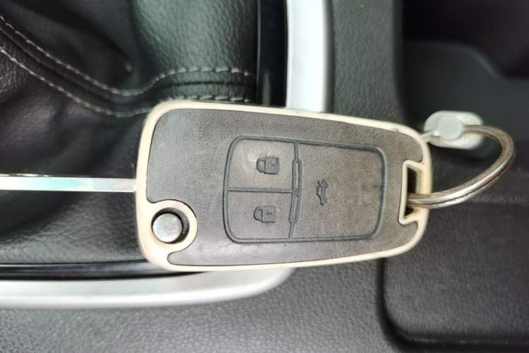 Used Chevrolet Cavalier 2018 320 Manual Xinyue Edition Vehicle Key