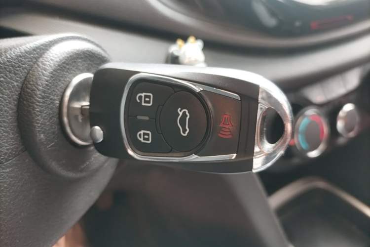 Used Chevrolet Cavalier 2018 320 Automatic Enjoyment Sunroof Edition Vehicle Key