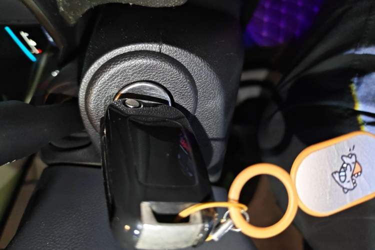 Used Chevrolet Cavalier 2018 320 Automatic Enjoyment Sunroof Edition Vehicle Key