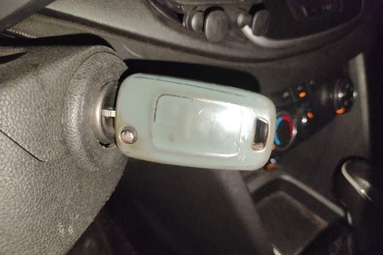Used Chevrolet Cavalier 2018 320 Automatic Enjoyment Edition Vehicle Key
