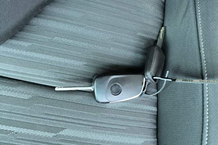 Used Chevrolet Cavalier 2018 320 Automatic Enjoyment Sunroof Edition Vehicle Key