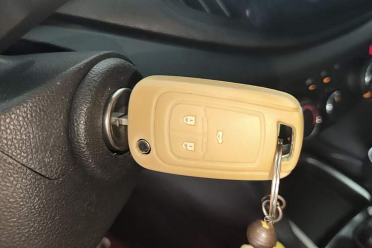 Used Chevrolet Cavalier 2018 320 Automatic Enjoyment Sunroof Edition Vehicle Key