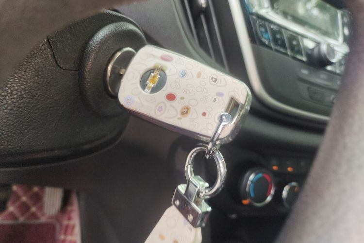 Used Chevrolet Cavalier 2018 320 Manual Enjoyment Edition Vehicle Key