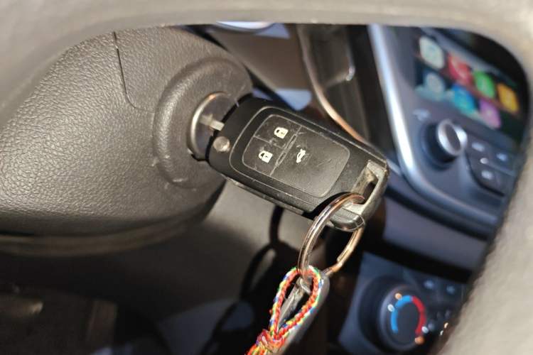 Used Chevrolet Cavalier 2018 320 Automatic Enjoyment Edition Vehicle Key