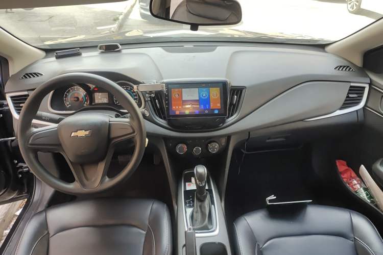 Used Chevrolet Cavalier 2019 320 Automatic Enjoyment with Sunroof Center Console