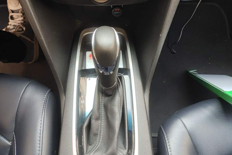 Used Chevrolet Cavalier 2019 320 Automatic Enjoyment with Sunroof Gear Lever