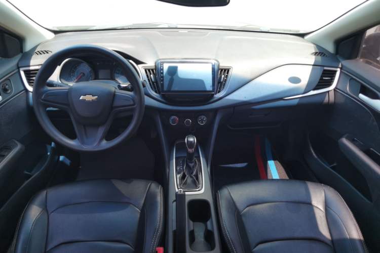 Used Chevrolet Cavalier 2019 320 Automatic Enjoyment with Sunroof Interior 3