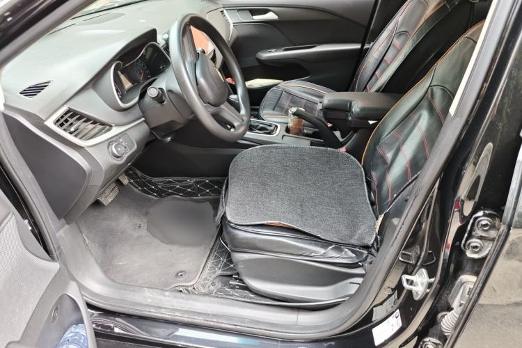 Used Chevrolet Cavalier 2019 320 Automatic Enjoyment with Sunroof Left Front Seat