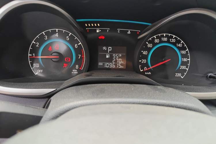 Used Chevrolet Cavalier 2019 320 Automatic Xinyue Edition Odometer Close Up