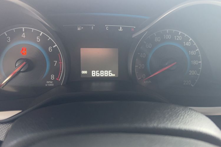Used Chevrolet Cavalier 2019 320 Manual Xinyue Edition Odometer Close Up