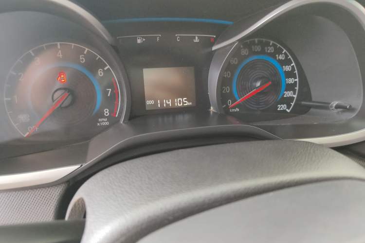 Used Chevrolet Cavalier 2019 320 Automatic Xinyue Edition Odometer Close Up