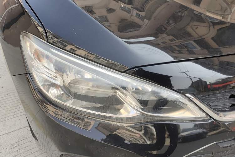 Used Chevrolet Cavalier 2019 320 Automatic Enjoyment with Sunroof Right Front Headlight