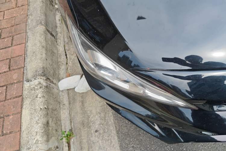 Used Chevrolet Cavalier 2019 320 Automatic Xinyue Edition Right Front Headlight