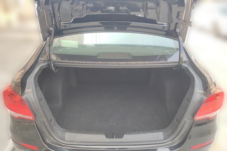 Used Chevrolet Cavalier 2019 320 Automatic Enjoyment with Sunroof Trunk