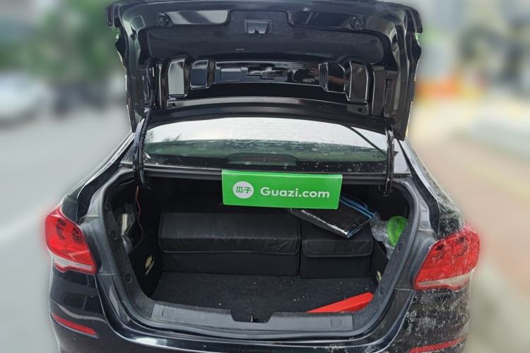Used Chevrolet Cavalier 2019 320 Automatic Xinyue Edition Trunk