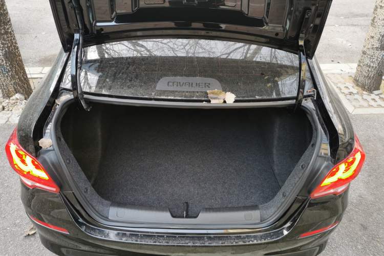 Used Chevrolet Cavalier 2019 320 Automatic Xinyue Edition Trunk