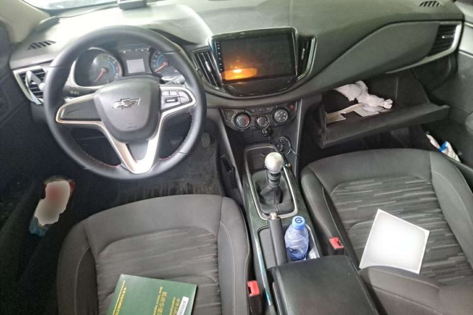 Used Chevrolet Cavalier 2019 320 Manual Enjoyment Edition Center Console