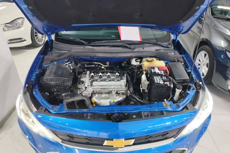 Used Chevrolet Cavalier 2019 320 Automatic Xinyue Edition Engine Bay