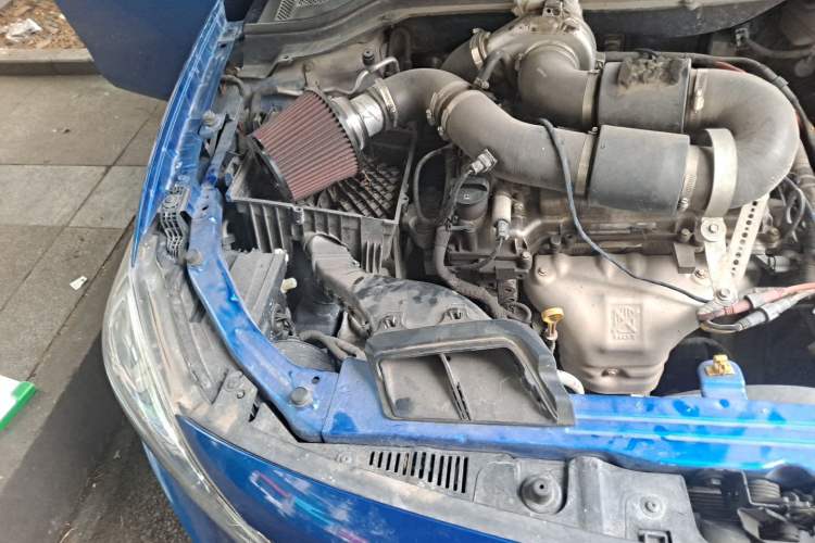 Used Chevrolet Cavalier 2019 320 Manual Enjoyment Edition Engine Bay Right