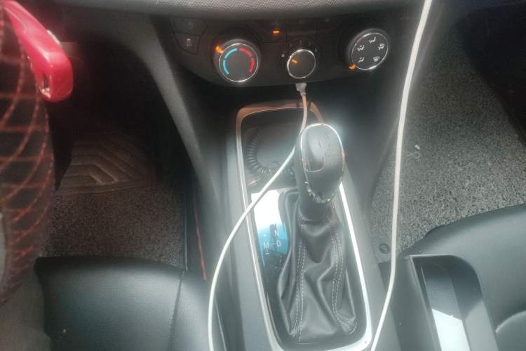 Used Chevrolet Cavalier 2019 320 Automatic Enjoyment with Sunroof Gear Lever