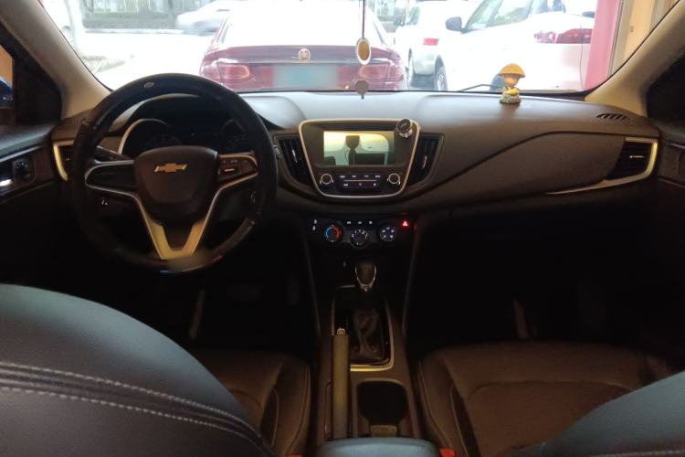 Used Chevrolet Cavalier 2019 320 Automatic Xinyue Edition Interior 3