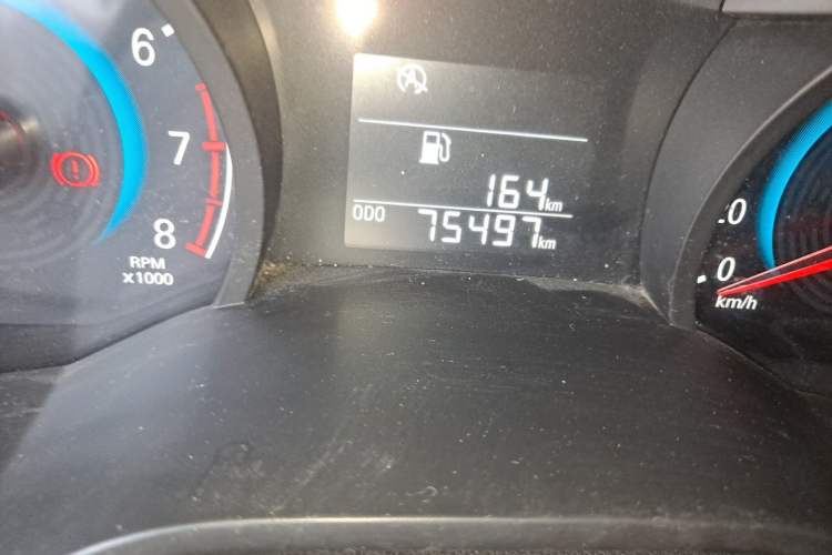 Used Chevrolet Cavalier 2019 320 Manual Enjoyment Edition Odometer Close Up