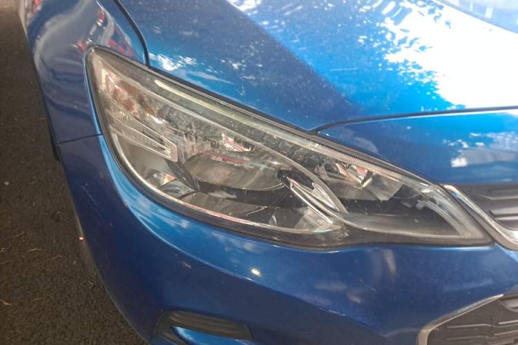 Used Chevrolet Cavalier 2019 320 Manual Enjoyment Edition Right Front Headlight