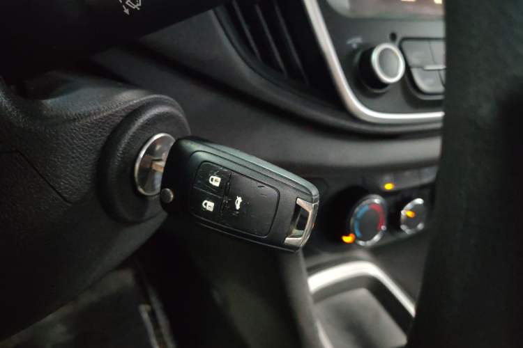 Used Chevrolet Cavalier 2019 320 Automatic Xinyue Edition Vehicle Key