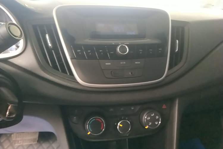 Used Chevrolet Cavalier 2019 320 Automatic Enjoyment with Sunroof Audio And AC Panel