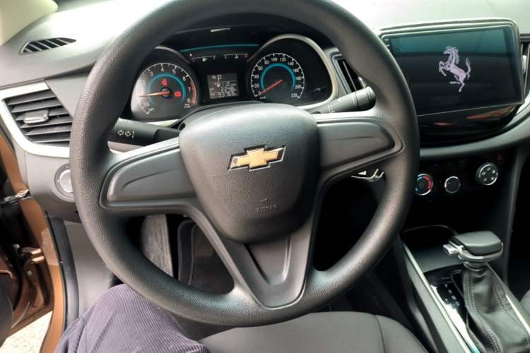 Used Chevrolet Cavalier 2019 320 Automatic Enjoyment with Sunroof Center Console