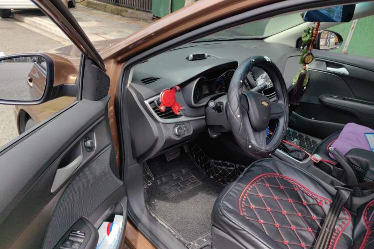 Used Chevrolet Cavalier 2019 320 Automatic Enjoyment with Sunroof Driver Seat