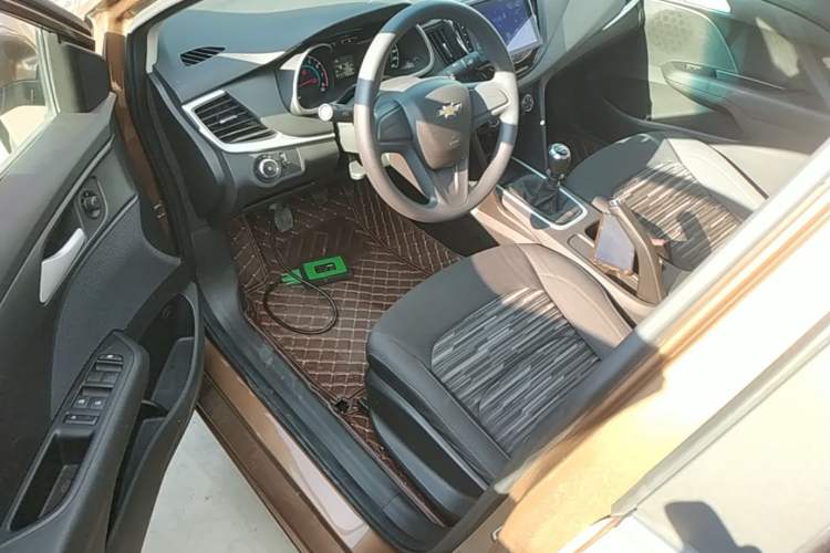 Used Chevrolet Cavalier 2019 320 Manual Enjoyment Edition Driver Seat
