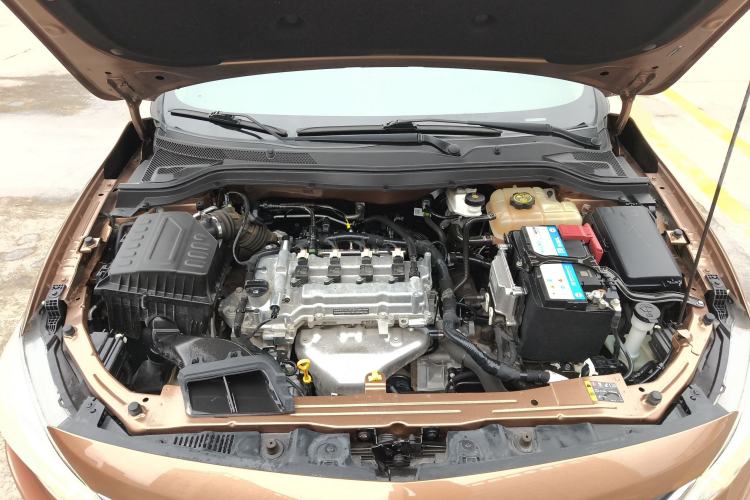 Used Chevrolet Cavalier 2019 320 Automatic Xinyue Edition Engine Bay