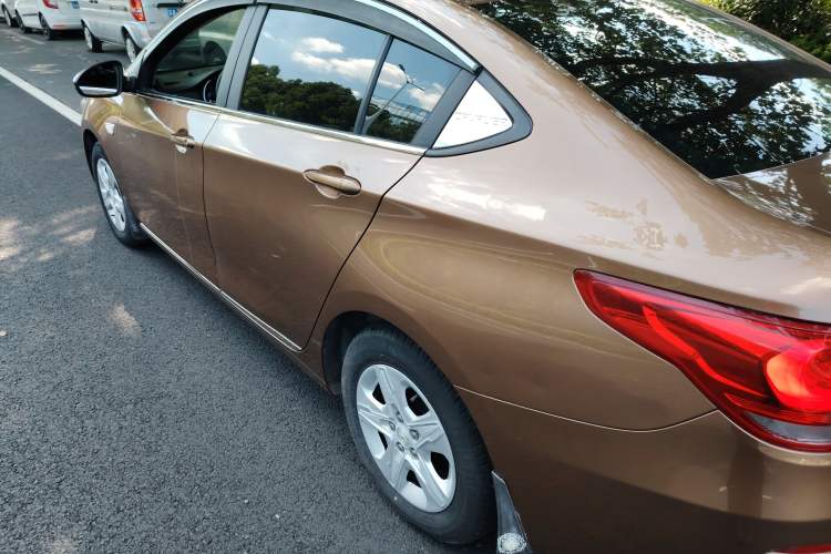 Used Chevrolet Cavalier 2019 320 Automatic Enjoyment with Sunroof Exterior 3